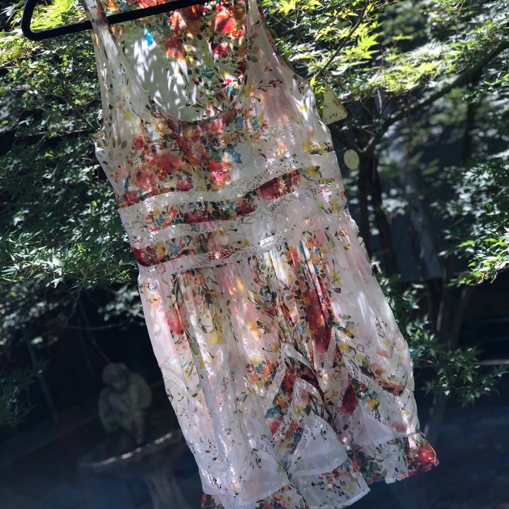 Love Stitch | Floral Chiffon & Lace Dress/Tunic - Picture 8 of 8